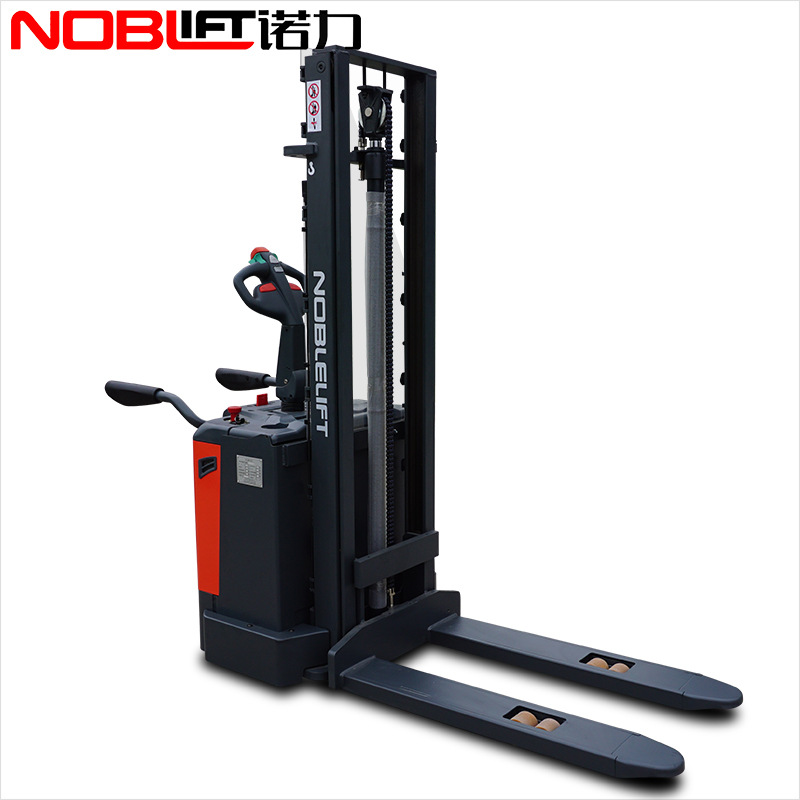 諾力NOBLIFT全電動(dòng)堆高車(chē)PSB12